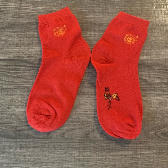 ๐๐ 2 Pairs Red Chinese New Year Socks - Picture 6 of 8